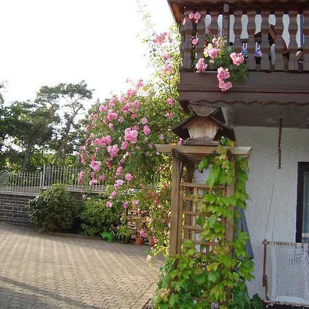 Haus Sonnenblick Apartment Lirstal